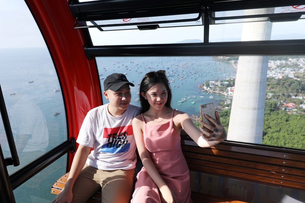 Khởi[-]đầu[-]mùa[-]hè[-]với[-]những[-]trải[-]nghiệm[-]đáng[-]nhớ[-]ở[-]Hòn[-]Thơm